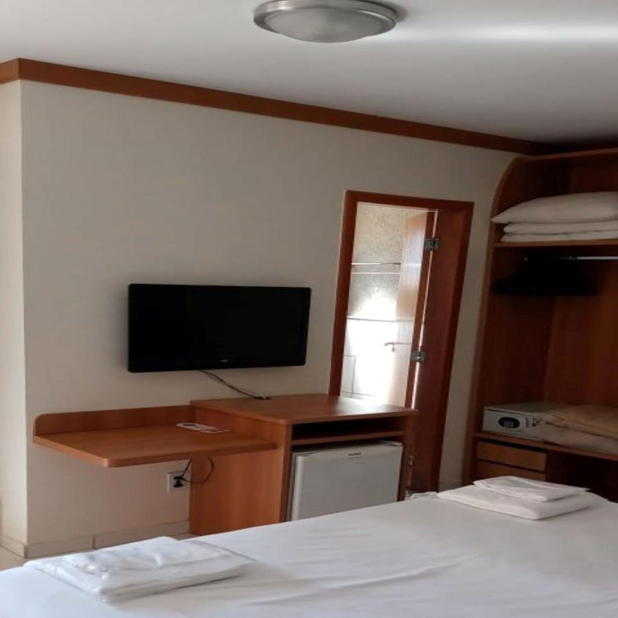 Golden Dolphin Grand Hotel Excelente Caldas Novas Eksteriør billede